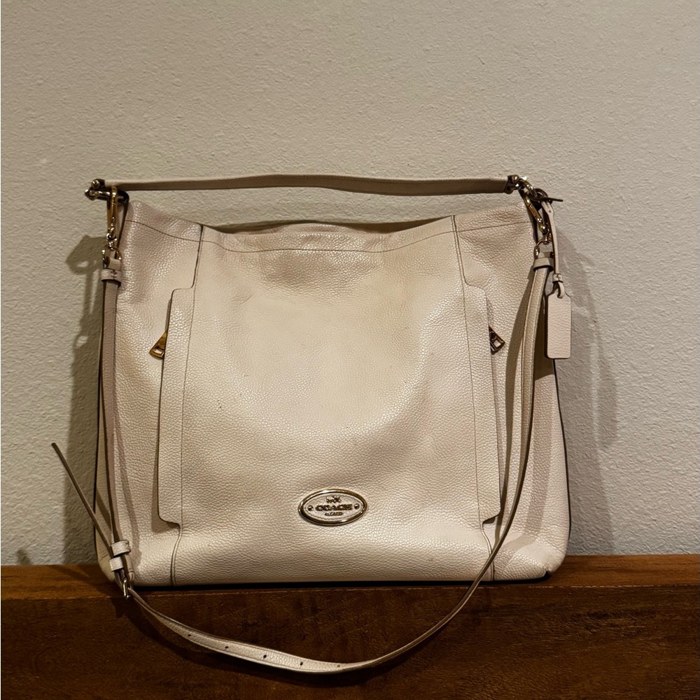 Coach Off-White Leather Shoulder Bag